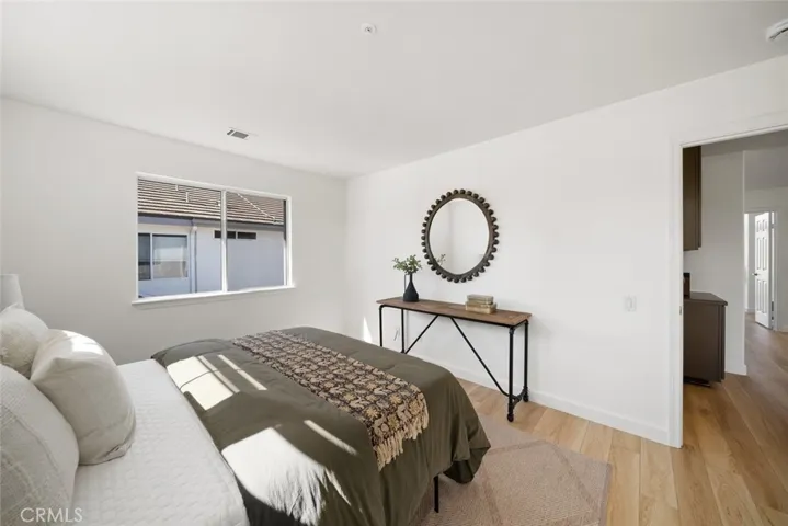Upper 3rd bedroom