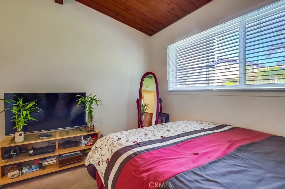 4637 N Elspeth, Covina, California 91722 home-pic-31