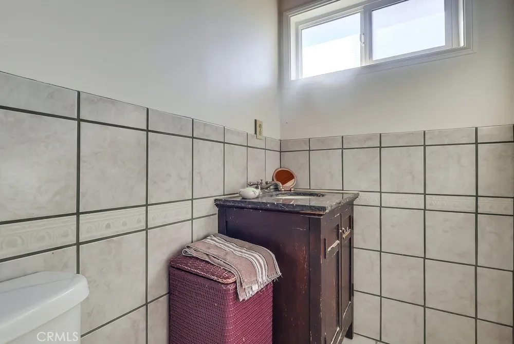 4637 N Elspeth, Covina, California 91722 home-pic-42
