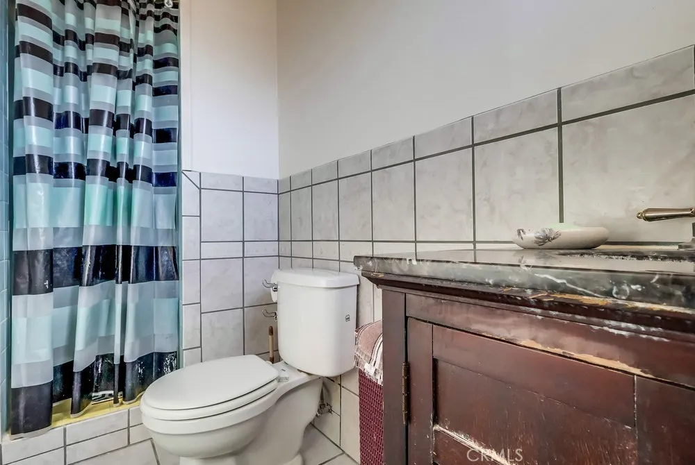4637 N Elspeth, Covina, California 91722 home-pic-39
