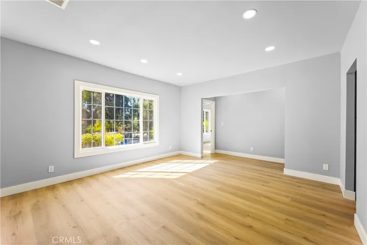 Dining room / Family room