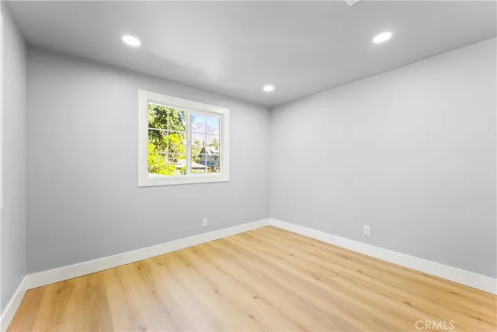 2nd Floor bedroom #6