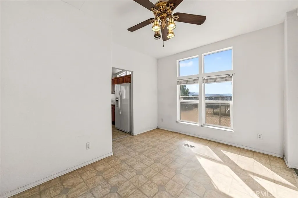 28576 Whittier, Winchester, California 92596 home-pic-13