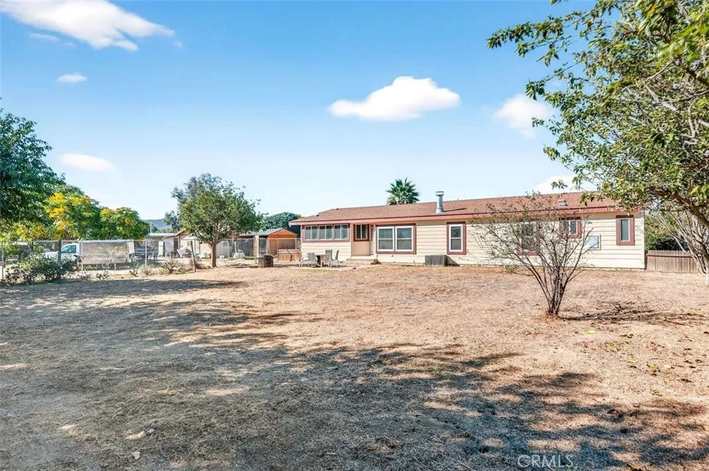 28576 Whittier, Winchester, California 92596 home-pic-42