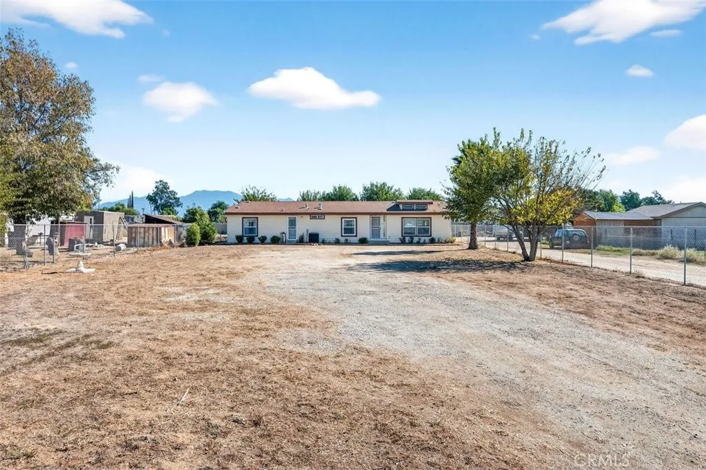 28576 Whittier, Winchester, California 92596 home-pic-44