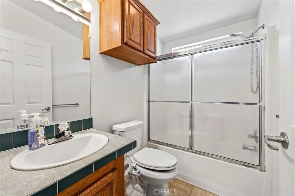 28576 Whittier, Winchester, California 92596 home-pic-34