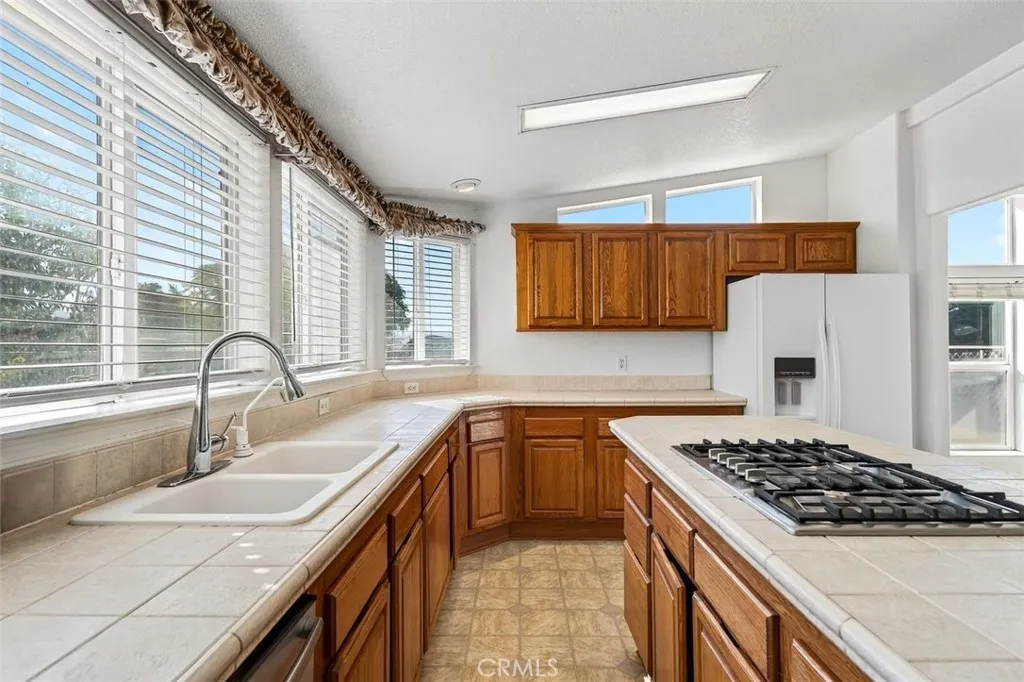 28576 Whittier, Winchester, California 92596 home-pic-17