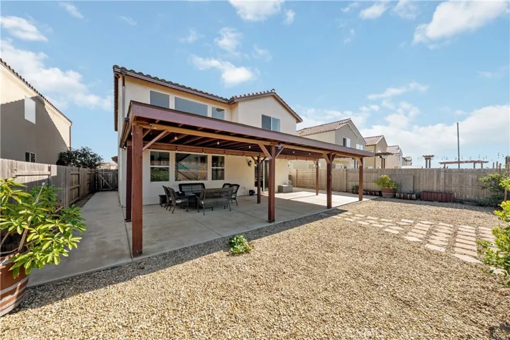 311 Las Flores, Guadalupe, California 93434