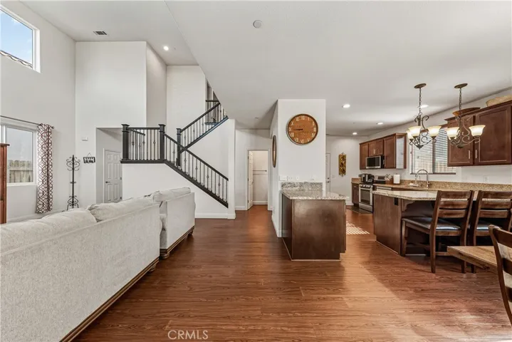 311 Las Flores, Guadalupe, California 93434