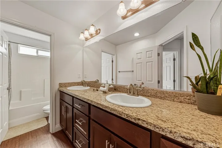 311 Las Flores, Guadalupe, California 93434