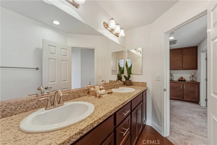 311 Las Flores, Guadalupe, California 93434