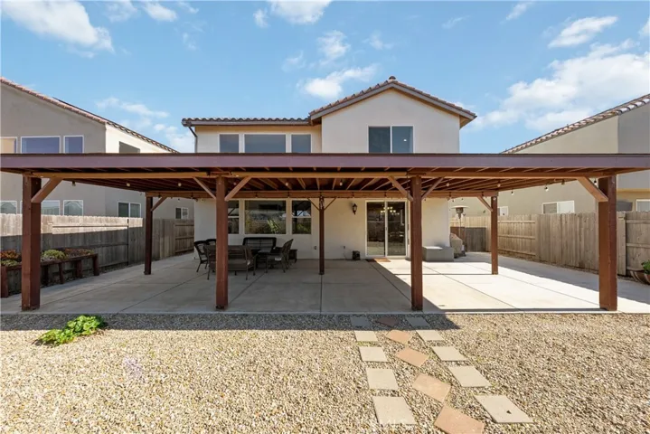 311 Las Flores, Guadalupe, California 93434