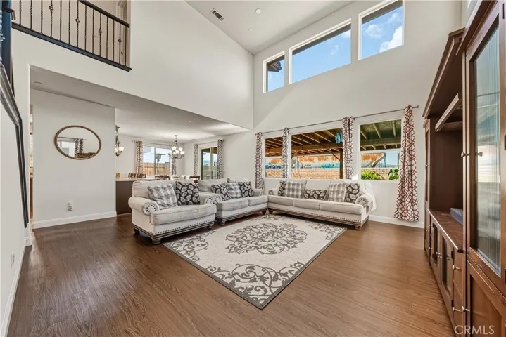 311 Las Flores, Guadalupe, California 93434