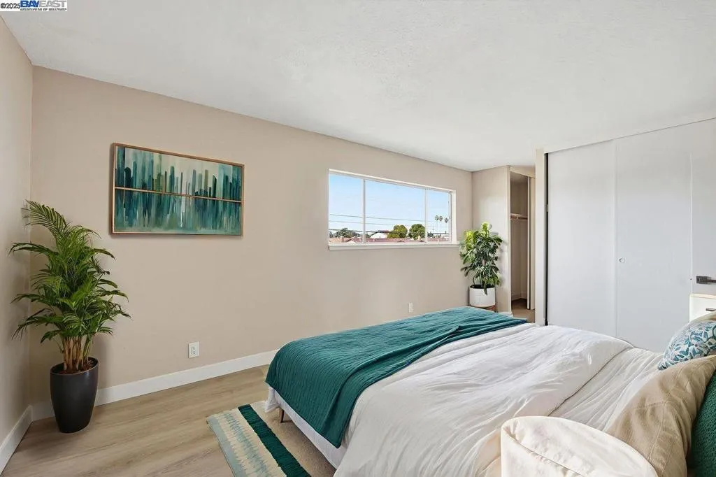 14544 Tiburon Rd, San Leandro, California 94577 home-pic-19