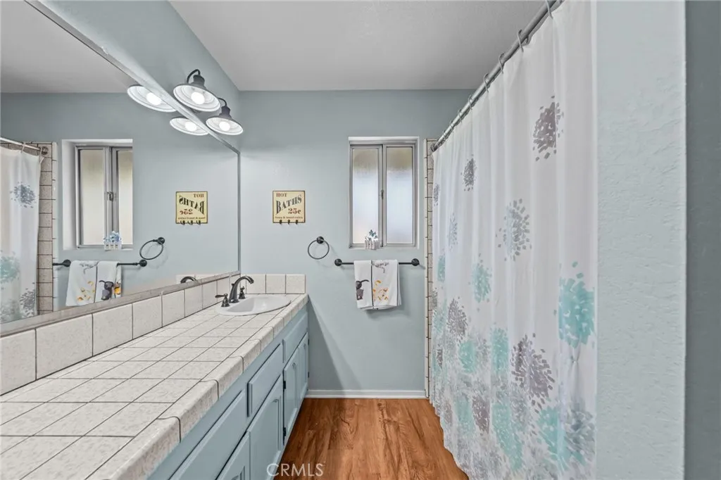 23592 Schooner, Canyon Lake, California 92587 home-pic-22