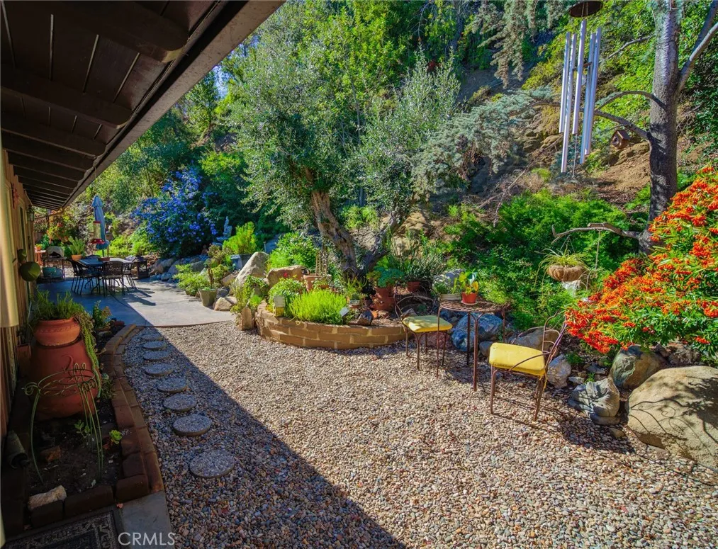 3317 Via Altamira, Fallbrook, California 92028 home-pic-26