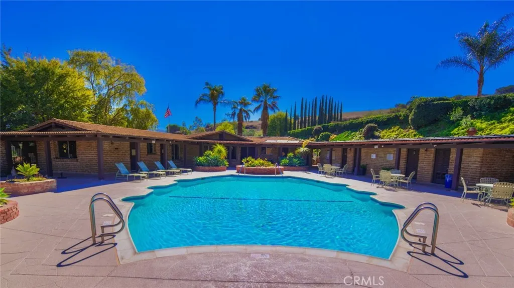 3317 Via Altamira, Fallbrook, California 92028 home-pic-33
