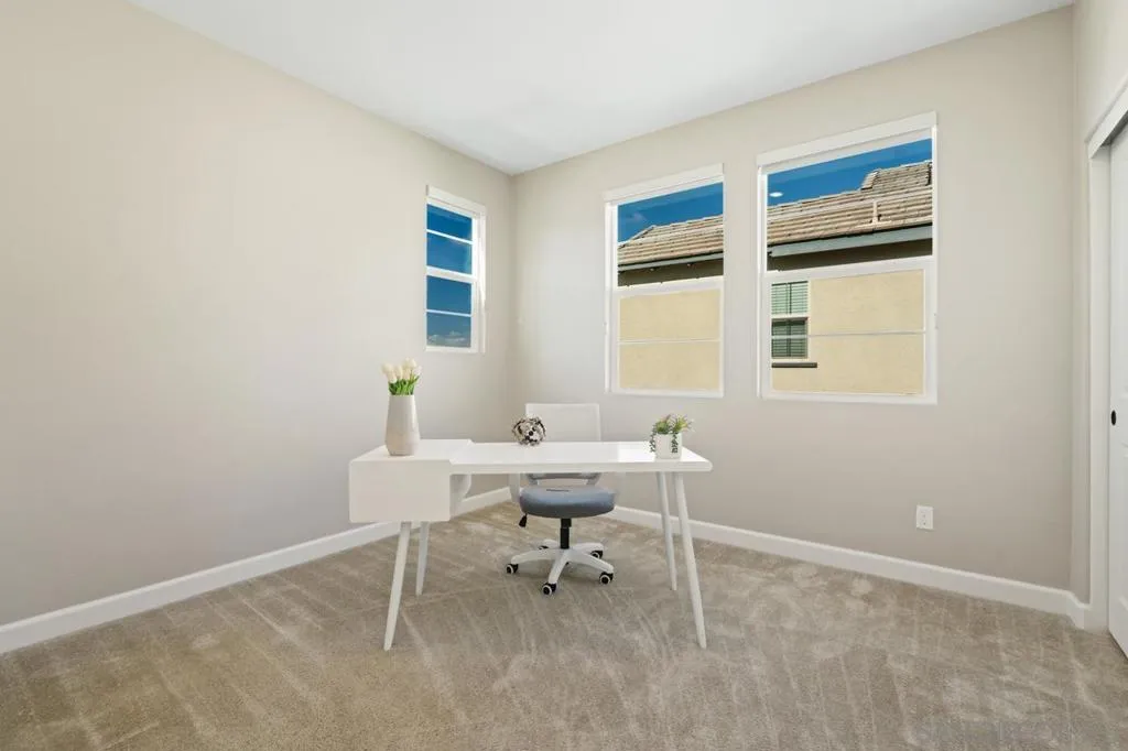 1938 Julie Dawn Pl, Escondido, California 92026 home-pic-31