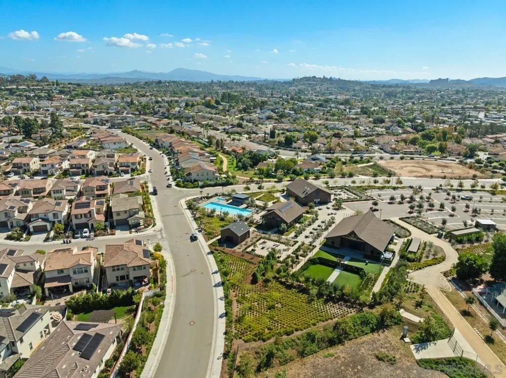 1938 Julie Dawn Pl, Escondido, California 92026 home-pic-72