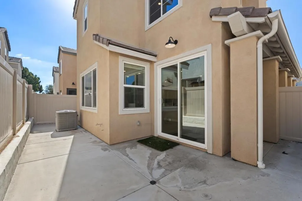1938 Julie Dawn Pl, Escondido, California 92026 home-pic-42