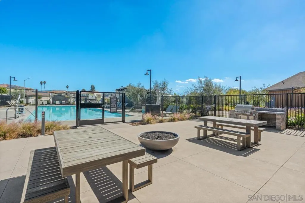 1938 Julie Dawn Pl, Escondido, California 92026 home-pic-62