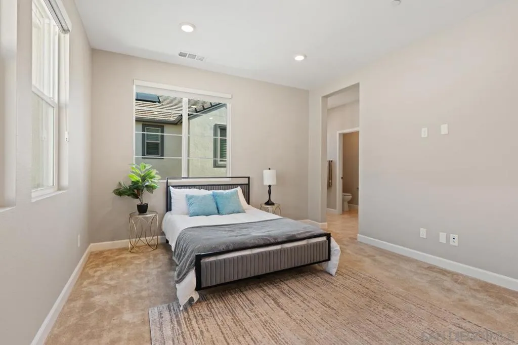 1938 Julie Dawn Pl, Escondido, California 92026 home-pic-24