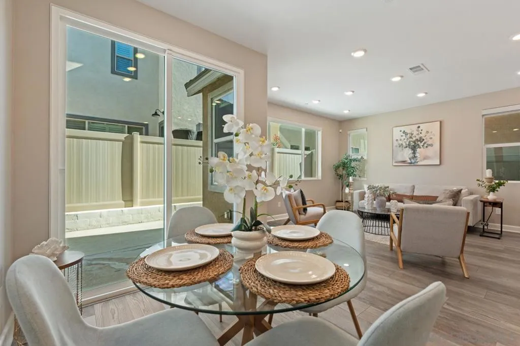 1938 Julie Dawn Pl, Escondido, California 92026 home-pic-22
