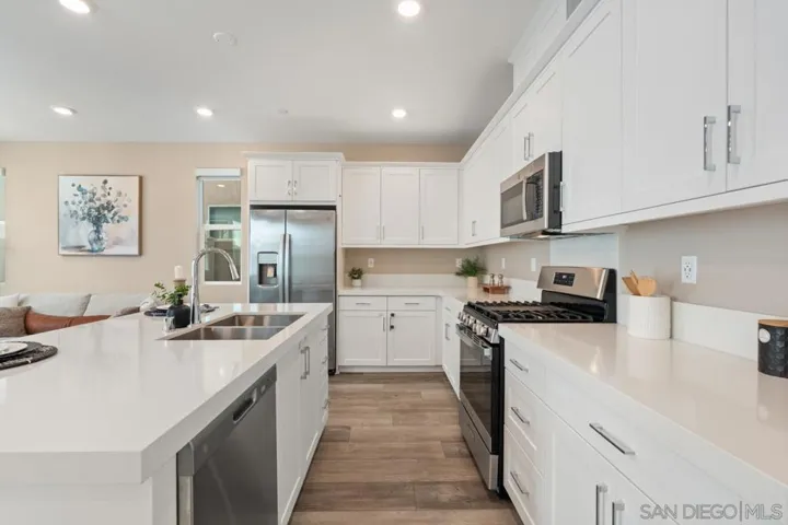1938 Julie Dawn Pl, Escondido, California 92026