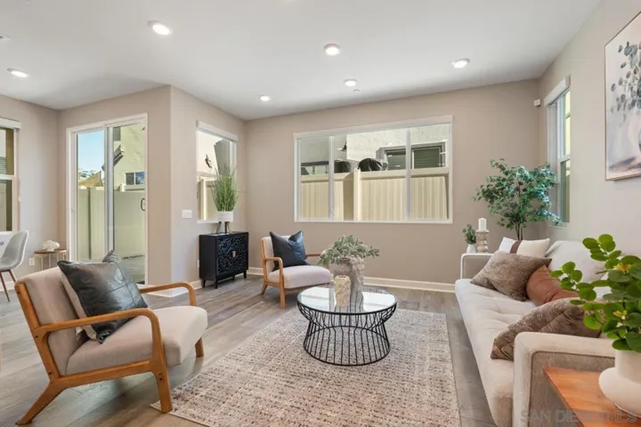 1938 Julie Dawn Pl, Escondido, California 92026