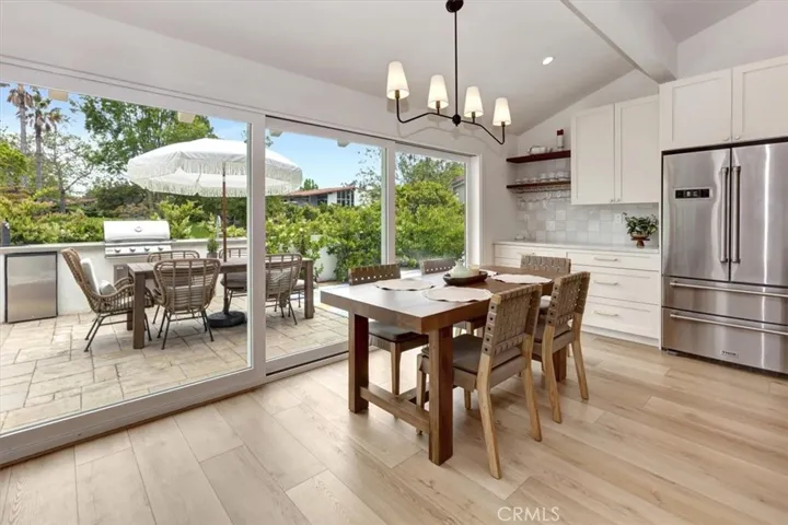 503 Vista Grande, Newport Beach, California 92660