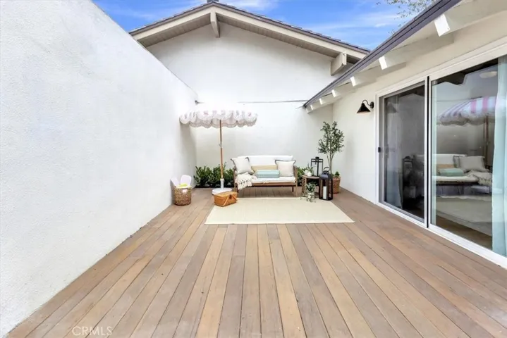 503 Vista Grande, Newport Beach, California 92660