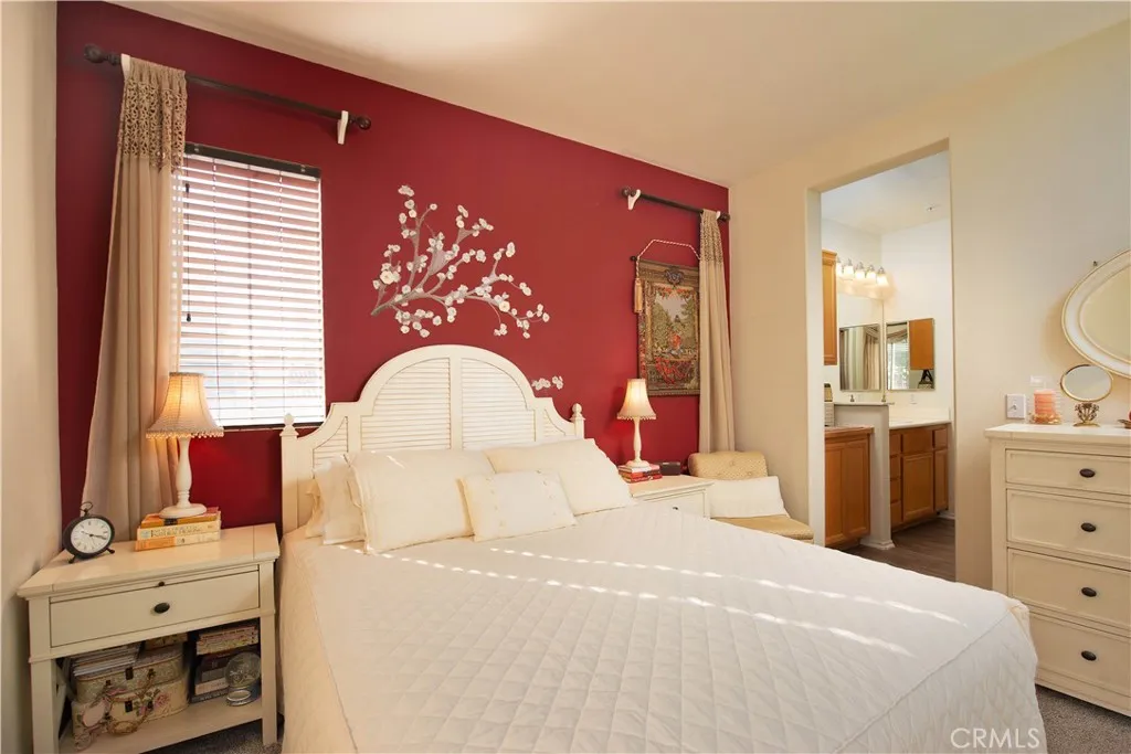 28254 Canterbury Court, Valencia, California 91354 home-pic-18