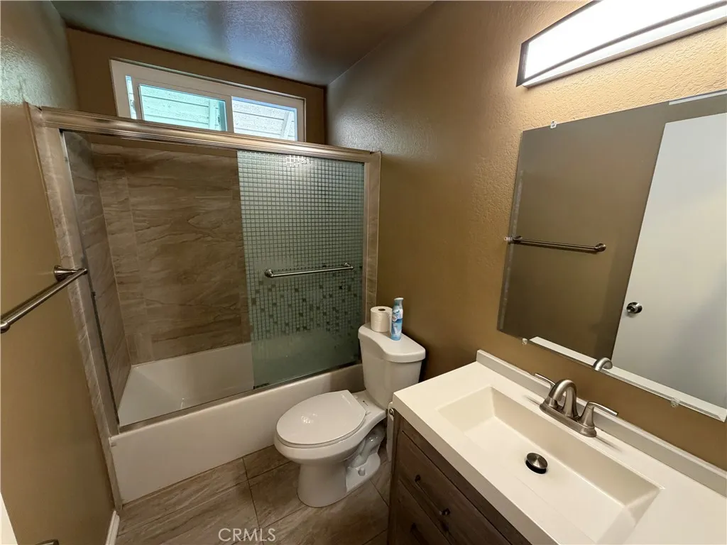 998 S Crossbow, Anaheim, California 92804 home-pic-10