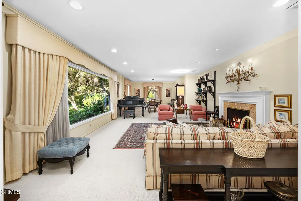 1304 Padres Trail, La Canada Flintridge, California 91011 home-pic-10