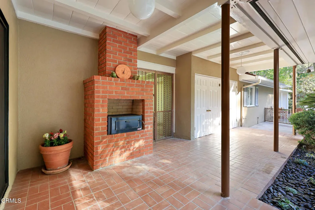 1304 Padres Trail, La Canada Flintridge, California 91011 home-pic-50