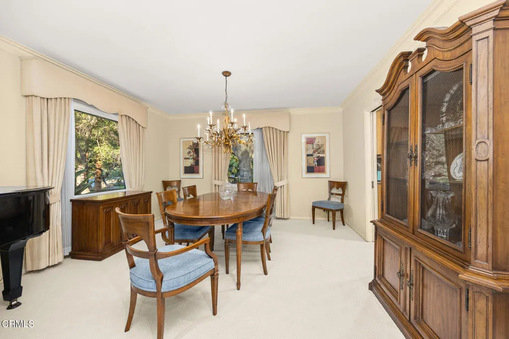 1304 Padres Trail, La Canada Flintridge, California 91011 home-pic-14
