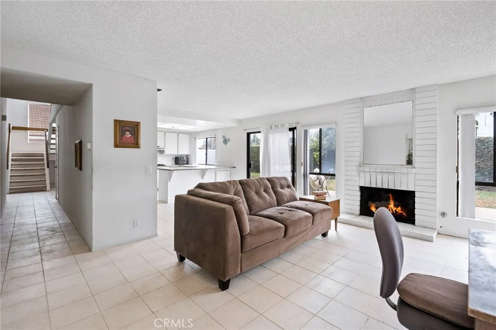 8342 Seaport, Huntington Beach, California 92646 home-pic-16