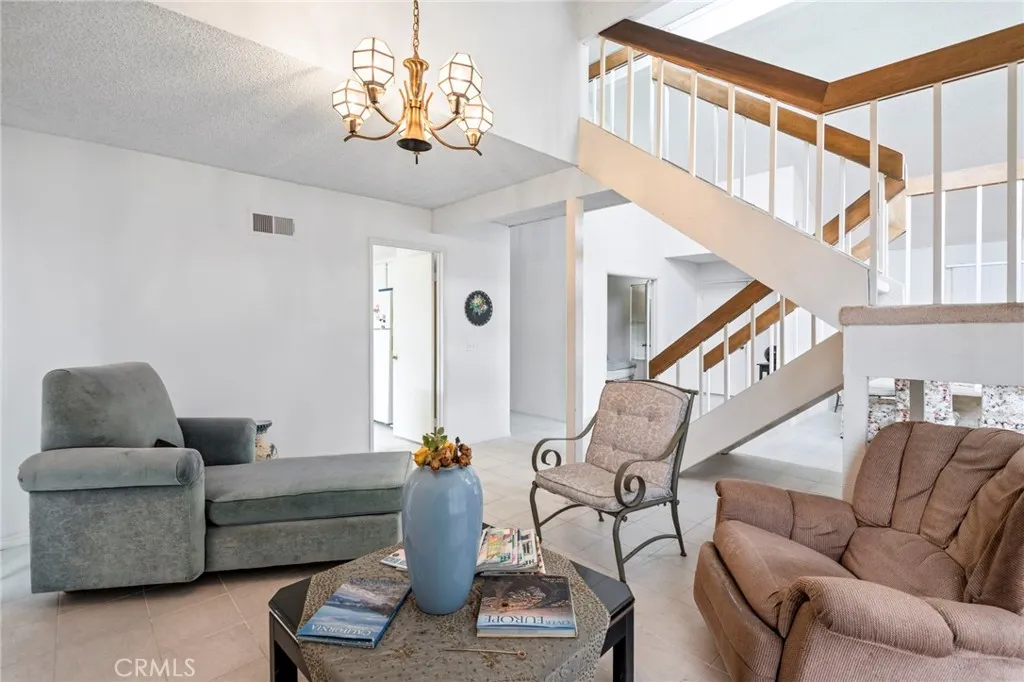 8342 Seaport, Huntington Beach, California 92646 home-pic-5