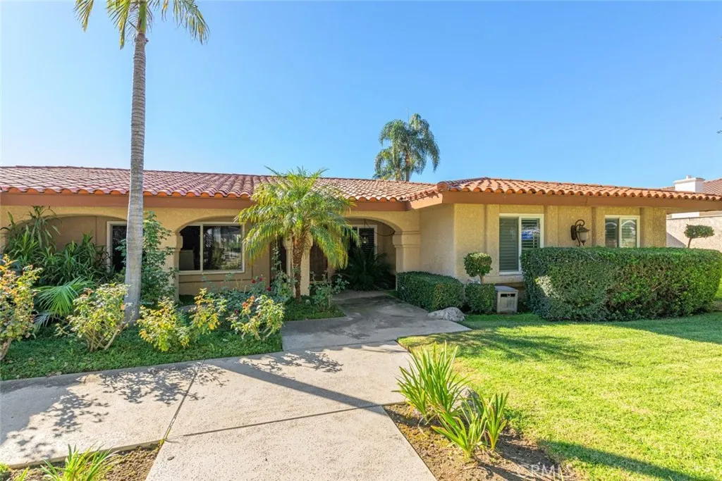 256 W 18th, Upland, California 91784 home-pic-7