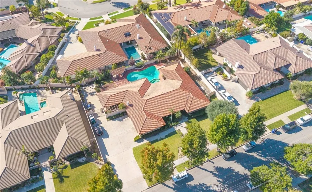 256 W 18th, Upland, California 91784 home-pic-46