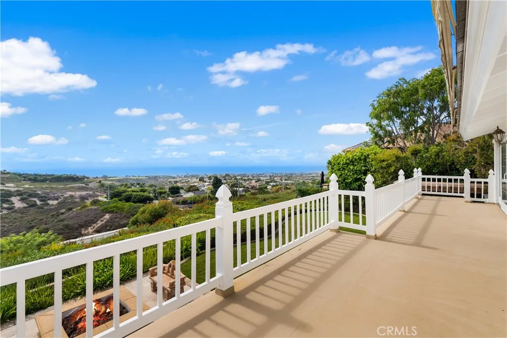 23 San Mateo Way, Corona Del Mar, California 92625 home-pic-16