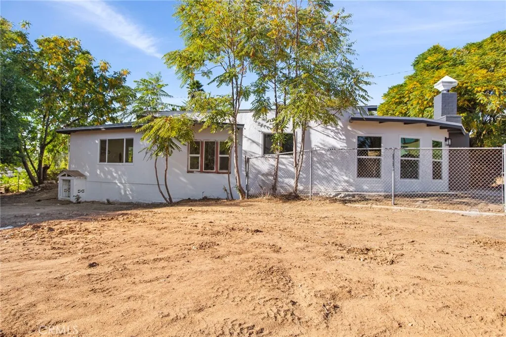33467 Washington Dr, Yucaipa, California 92399 home-pic-14