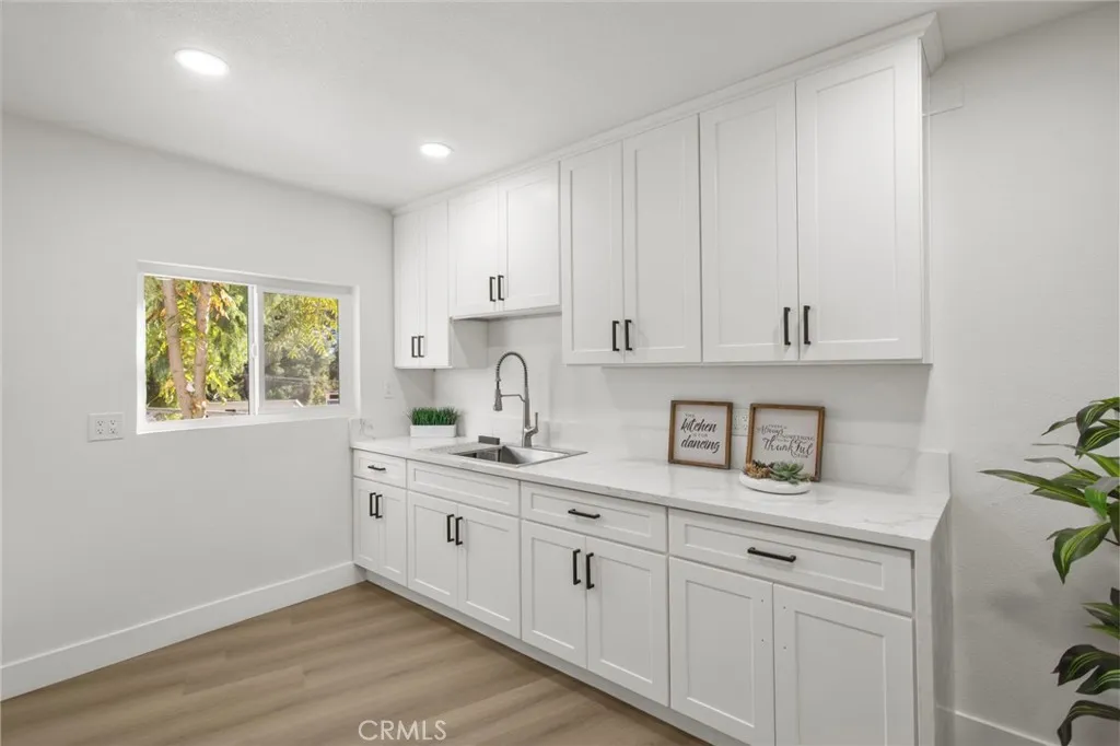 33467 Washington Dr, Yucaipa, California 92399 home-pic-7