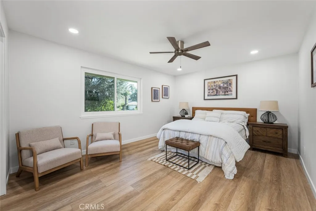 11344 Rochelle, Los Alamitos, California 90720 home-pic-18