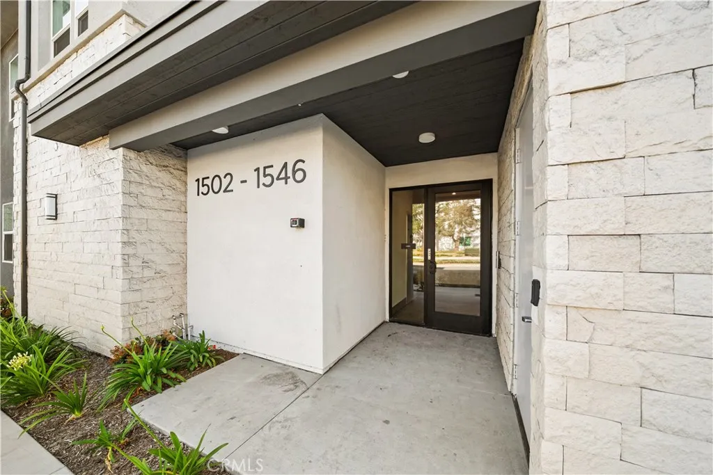 1522 S Urbana, Anaheim, California 92805 home-pic-38