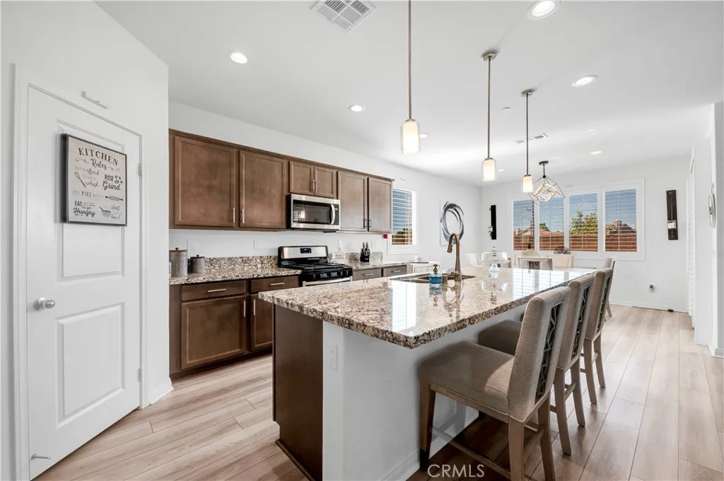 29337 Chestnut Street, Menifee, California 92584 home-pic-23