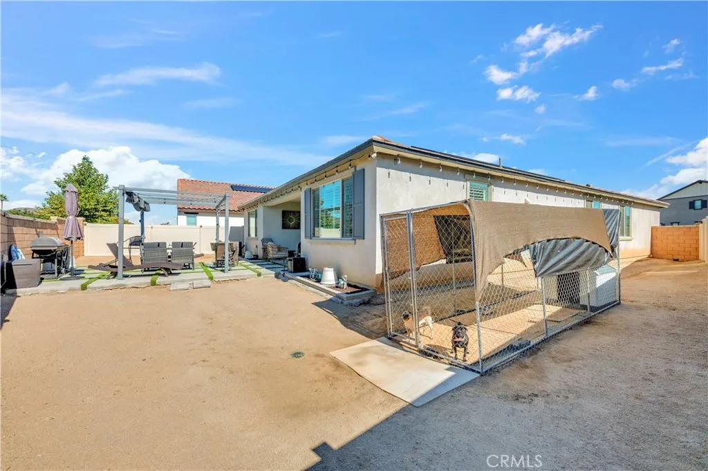 29337 Chestnut Street, Menifee, California 92584 home-pic-36