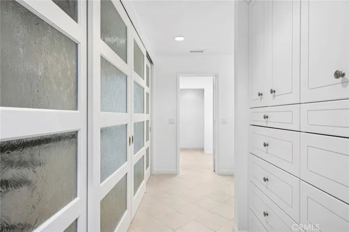 2441 Vista Nobleza, Newport Beach, California 92660