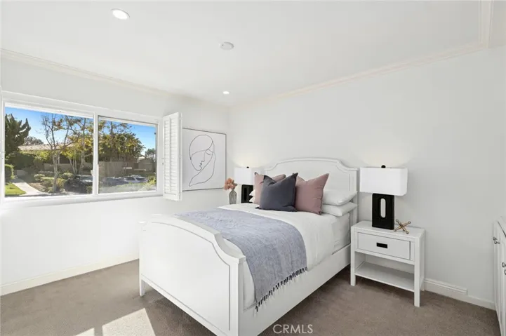 2441 Vista Nobleza, Newport Beach, California 92660
