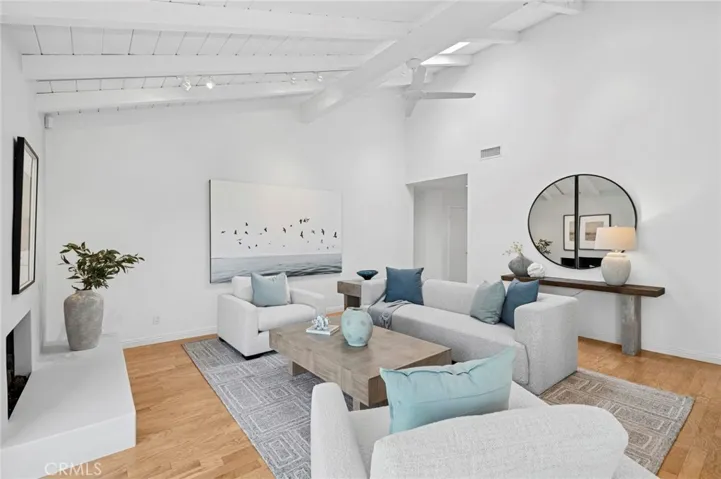 2441 Vista Nobleza, Newport Beach, California 92660